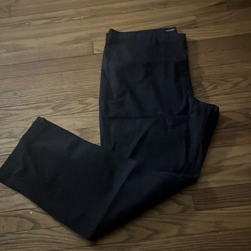 Men’s chinos